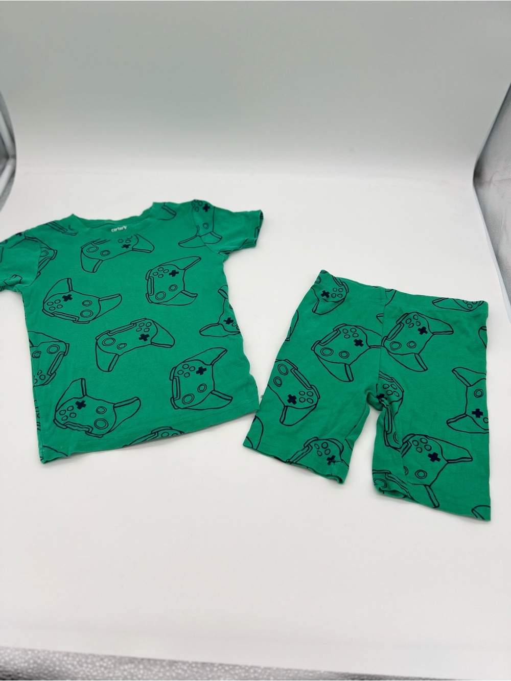 Carter's Boys Green Cotton Pajama Set Games Sz 6